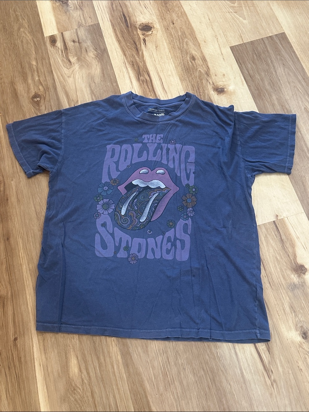 American Eagle Outfitters Rolling Stones Graphic Tee - Purple & Pink